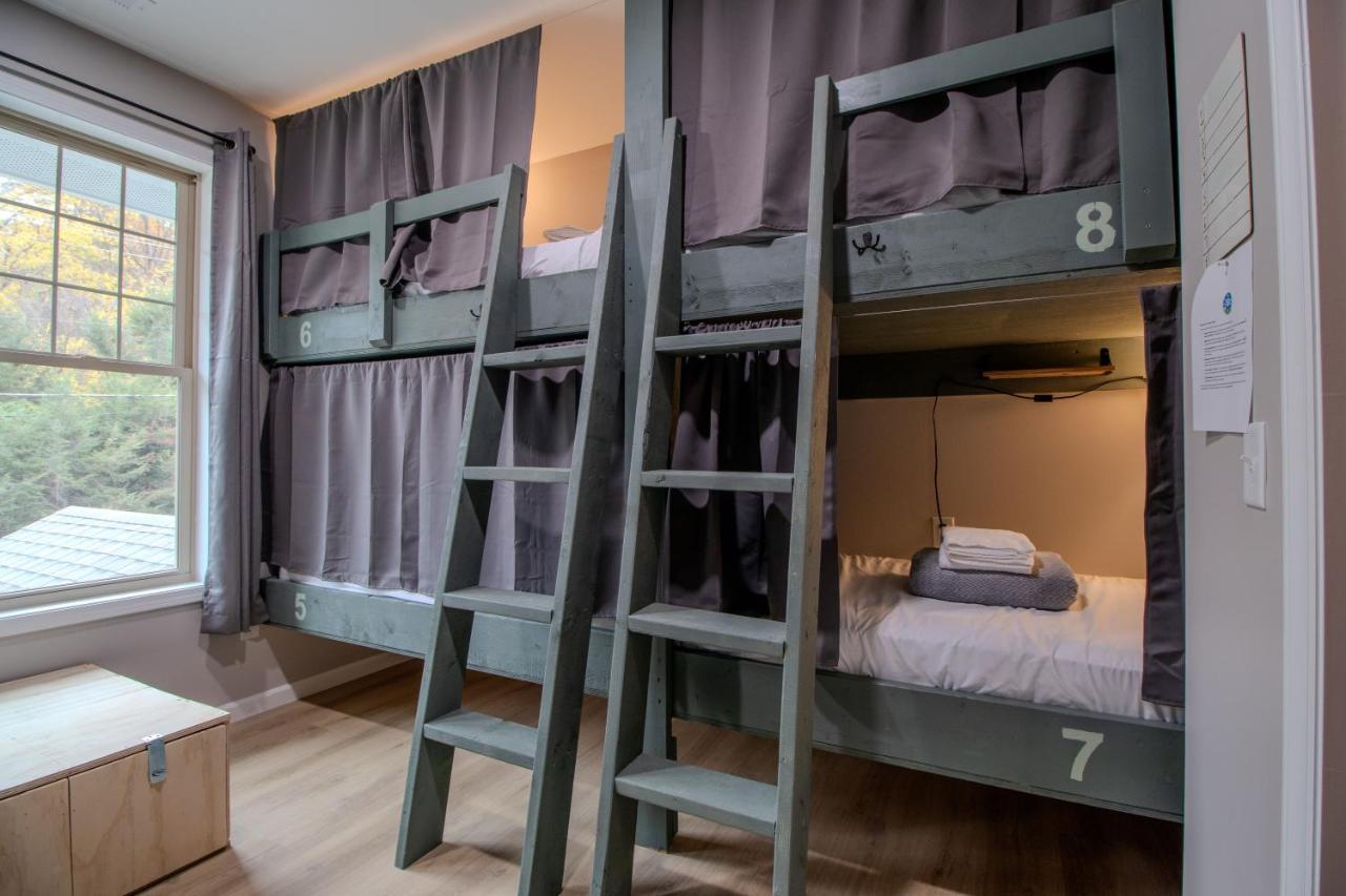 The Lazy Tiger Hostel Woodfin Extérieur photo